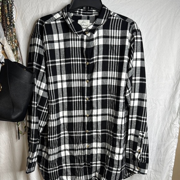 Jachs Girlfriend Plus Size Black and White Plaid  Flannel Shirt XXL - Picture 1 of 3